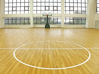 篮球馆选择实木运动地板的原因